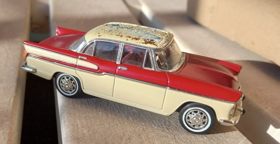 Macchinina Simca Chambord Solido scala 1/43 Die-Cast vintage - Immagine 2 di 4