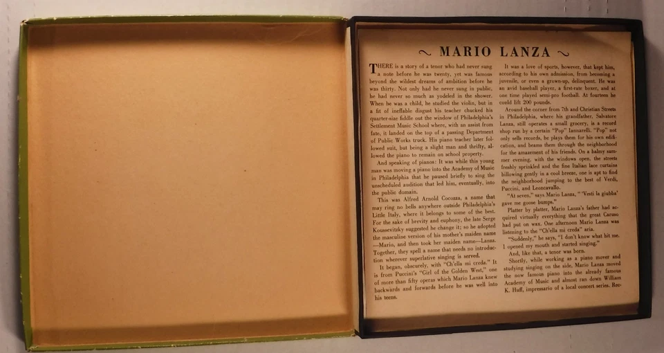 MARIO LANZA SINGS CHRISTMAS SONGS / RCA WDM-1649 / 4X45 RPM BOX SET / RED VINYL - Image 3 of 4