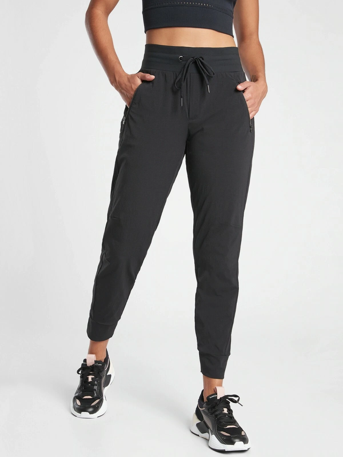 EUC Athleta Trekkie North Jogger Pant, Black SIZE 10 #405726 O1115H