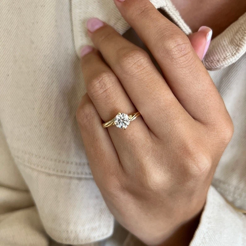 1 Carat Lab Grown Diamond Bypass Engagement Ring Round Solitaire Swirl Ring E/VS - Image 3 of 4