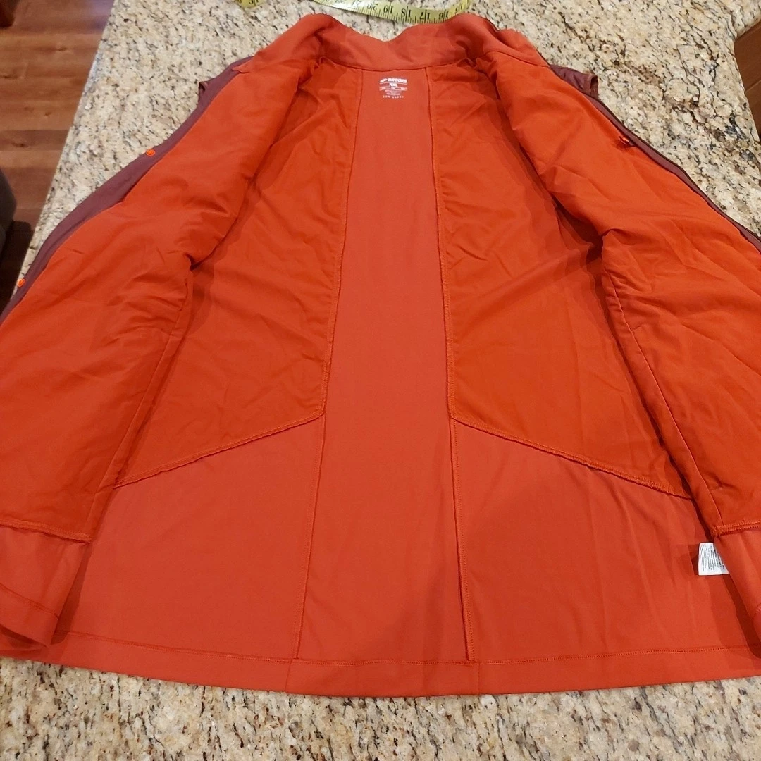 BROOKS Men's Run Happy Running Vest 2XL Purple/Rust Zip-Up Lightweight Packable - product detail image 12