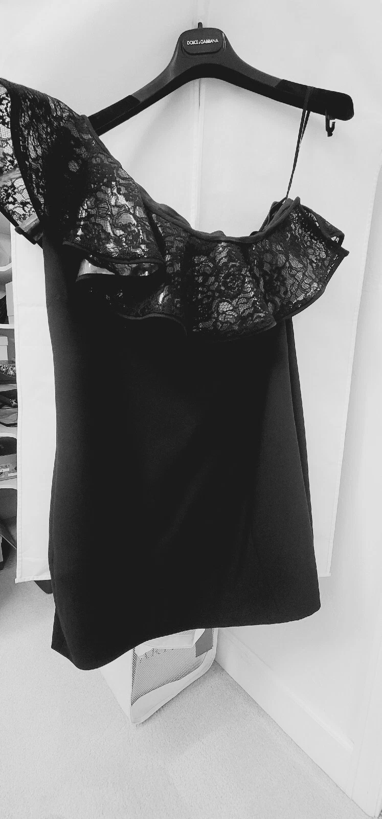 Abito Valentino monospalla seta lana nero