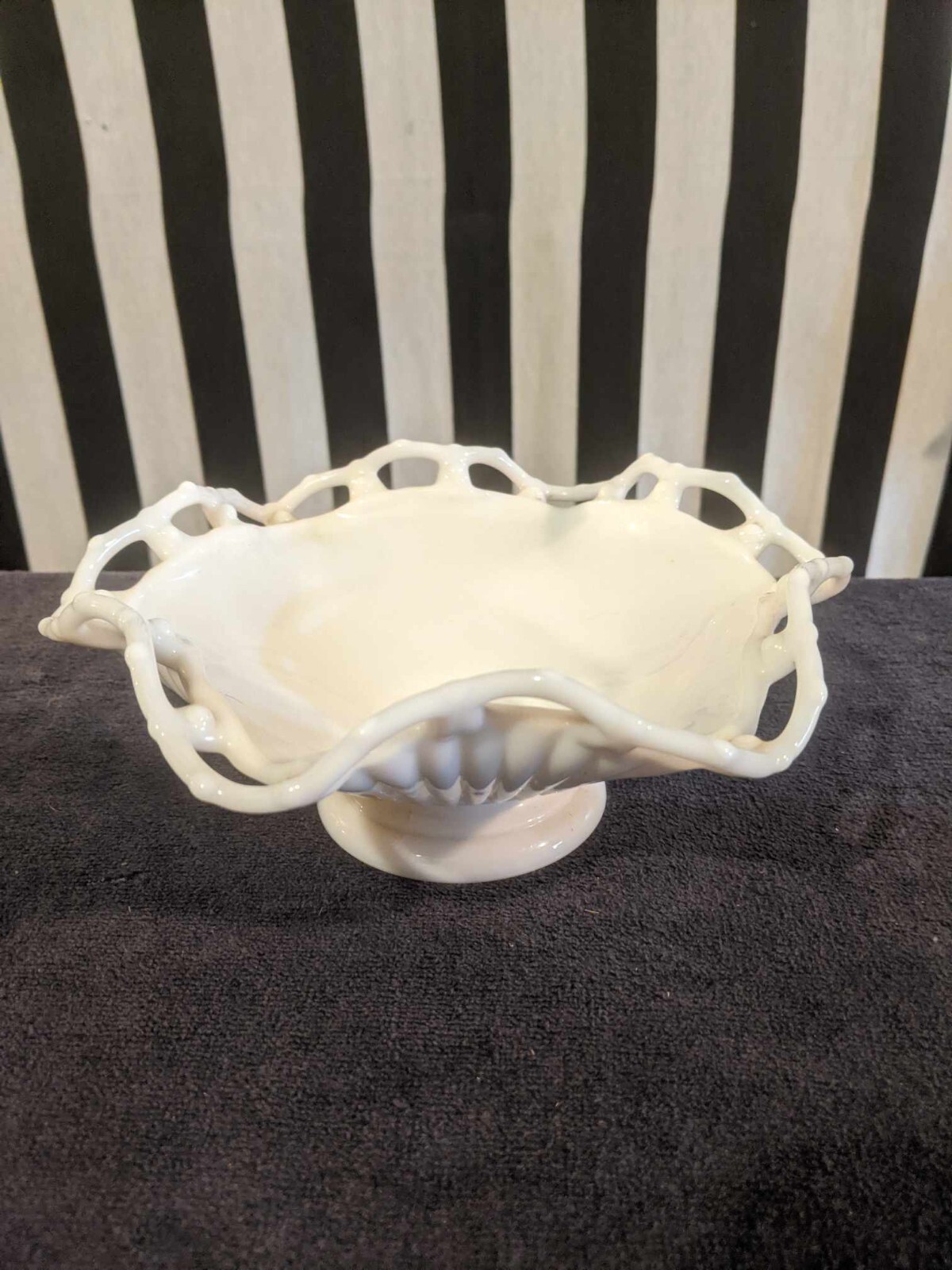 Vintage MCM Westmoreland Milk Glass Lace Edge Candy Dish