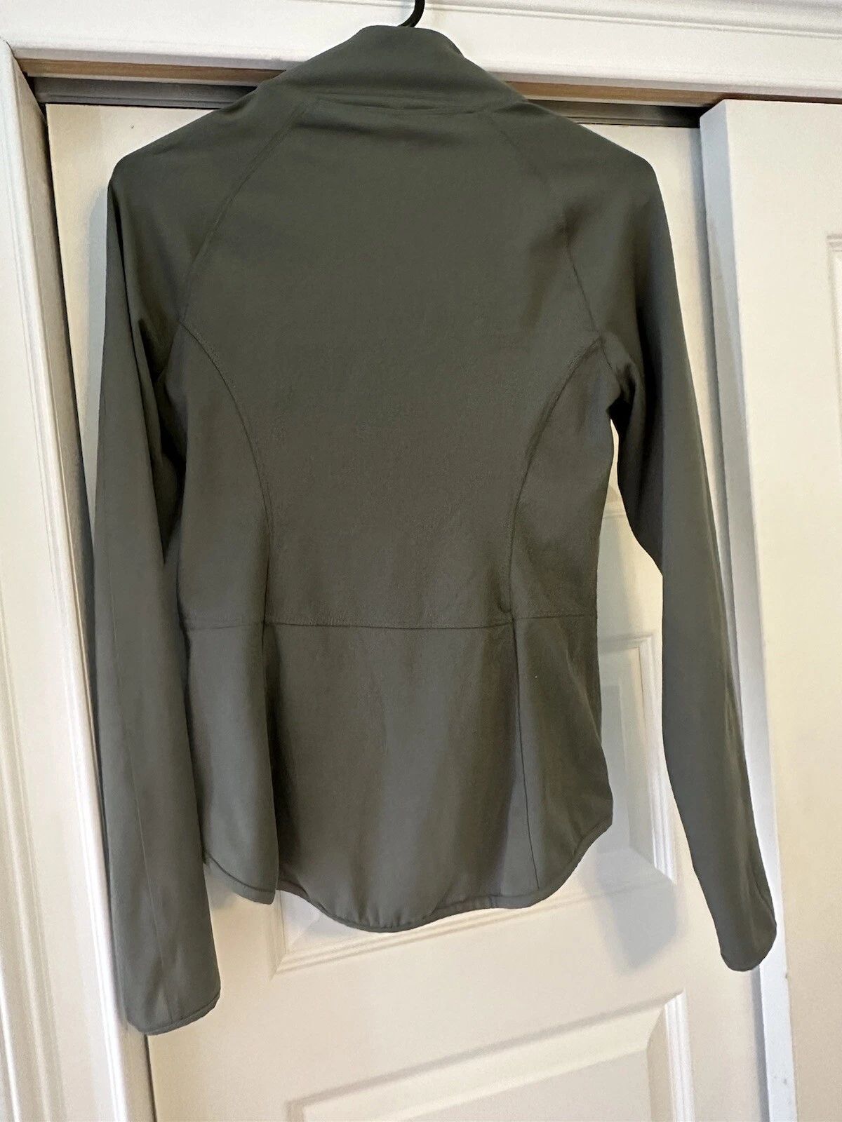 yogalicious lux full zip athletic stretch thumbholes jacket