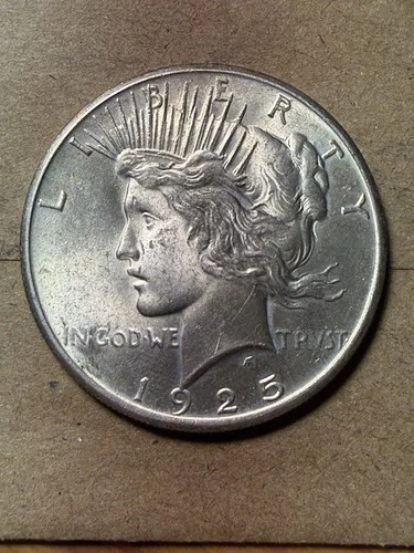 1925 Peace Dollar - BU - As Shown! (#2436)