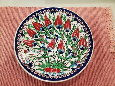 10''/25 cm Hand Painted Turkish Iznik Ceramic Plate with Red Tulip Design 