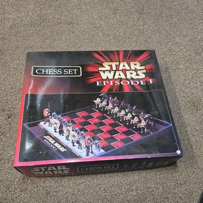 Star Wars Episode 1 Schachspiel (1999) - Nagelneu & unbenutzt - Vintage Sammlerstück
