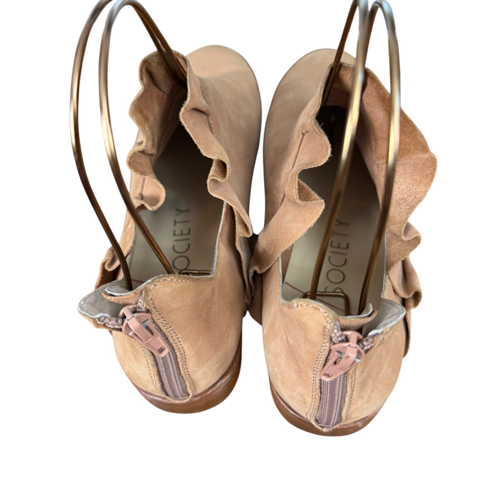 Sole Society Brinya Suede Ruffle Ankle Boots Booties Slip On Shoes Blush sz 10