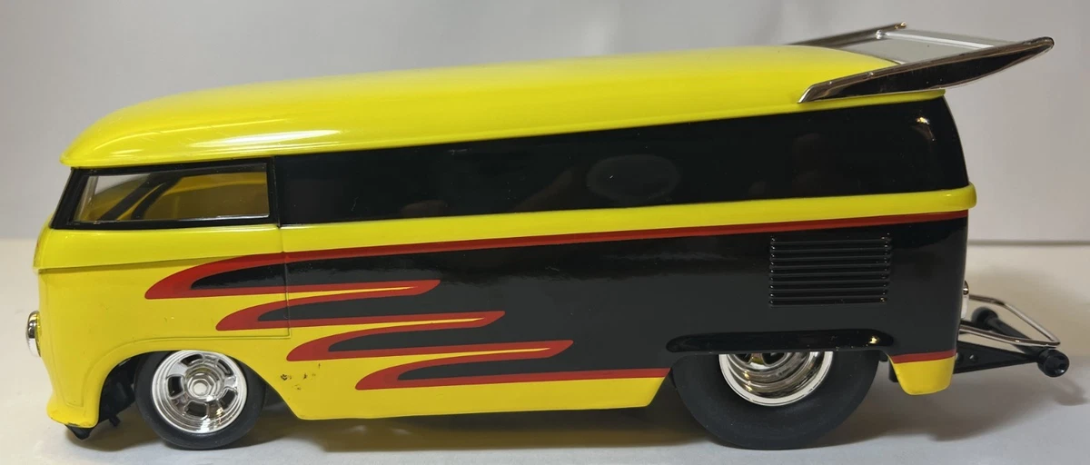 Hot Wheels Classics Volkswagen 1:18 Scale Diecast & Toy Vehicles