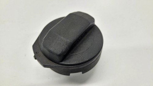VW Polo 6N2 - Tankdeckel Tankklappe Tankverschluß 1J0201553C (76)