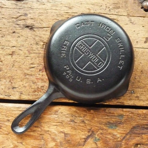 Vintage GRISWOLD Cast Iron SKILLET Frying Pan # 3 LARGE BLOCK LOGO - Ironspoon