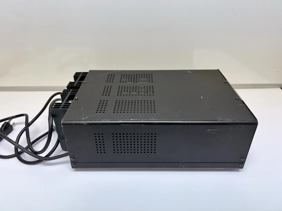 Pyramid Phase III Precision Regulated DC Power Supply  - Tenna - Image 3 of 4