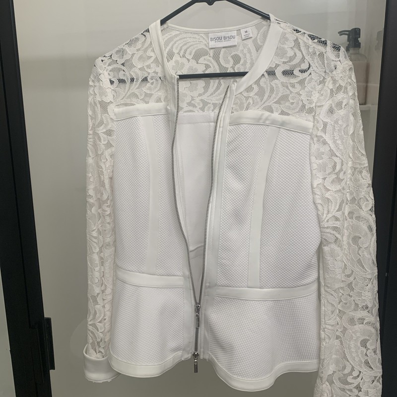 bisou bisou jacket White With Lace Sleeves Medium NWOT