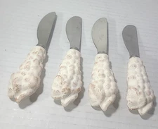 Set of 4 Boston Warehouse Cheese Spreaders Stainless Steel Knives w/ Grapes