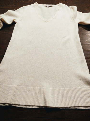 CALYPSO St. Barth Woman's V-Neck 100% CASHMERE (XS) Off-White Sweater - Picture 3 of 6
