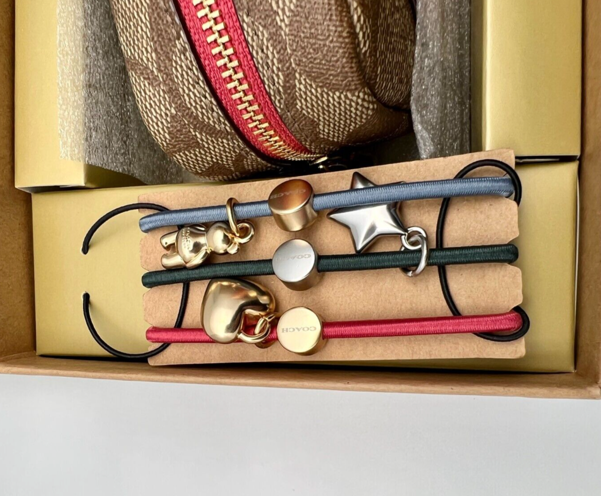 coach ケース COACH Boxed Mini Boxy Cosmetic Case & Hair Ties Set Signature With