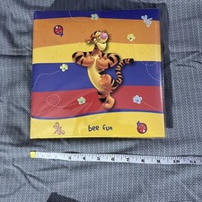 Tigger Winnie the Pooh Disney Photo Album Self Adhesive bee Fun Holds 4 X6