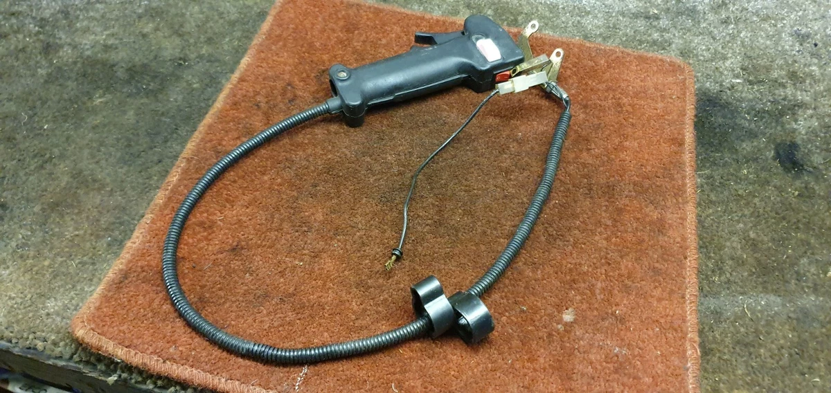 McCulloch MAC3100 Petrol Strimmer Part Control Handle Cables