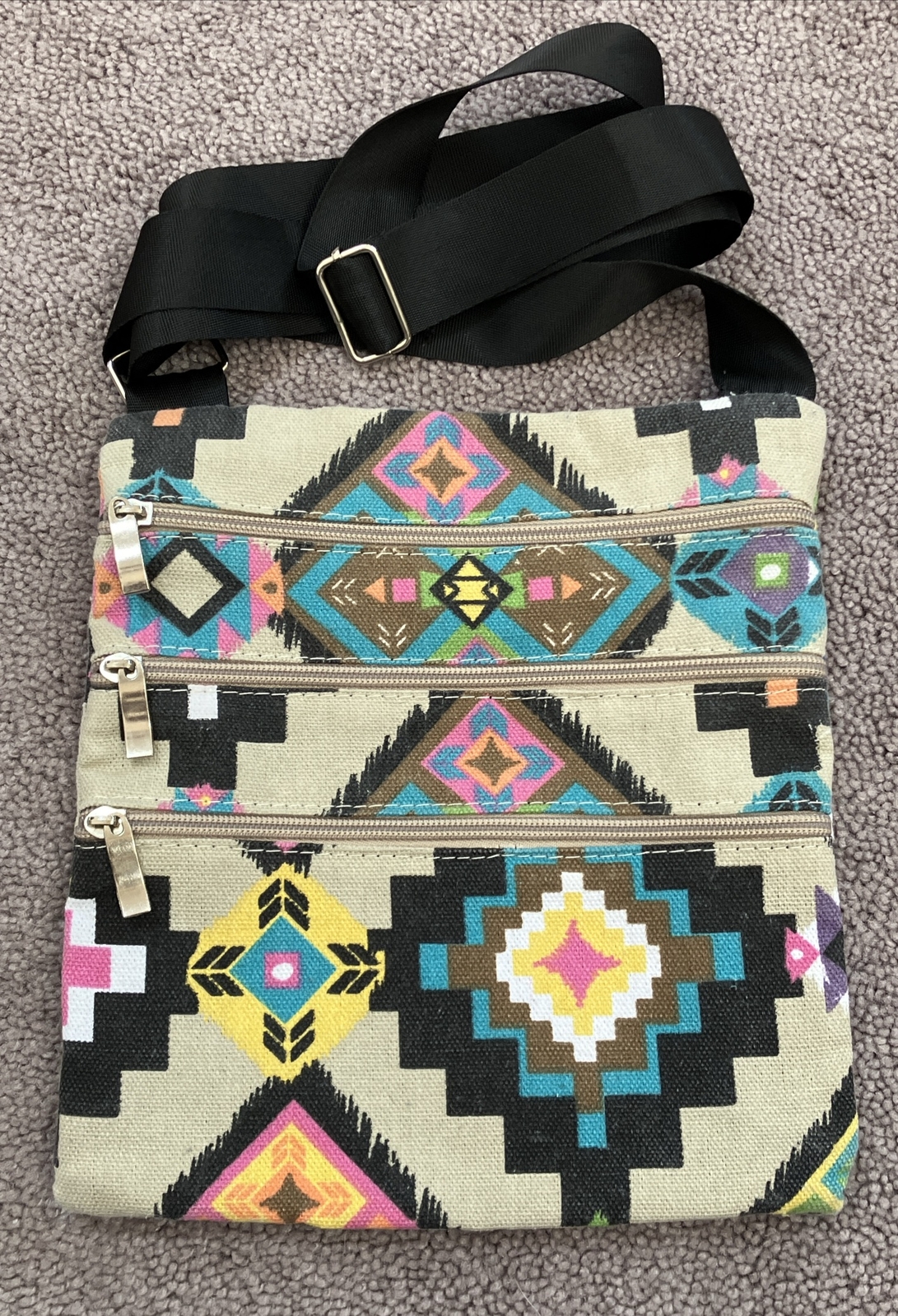 Multi Pocket Southwestern Crossbody Bag with Stylish Design