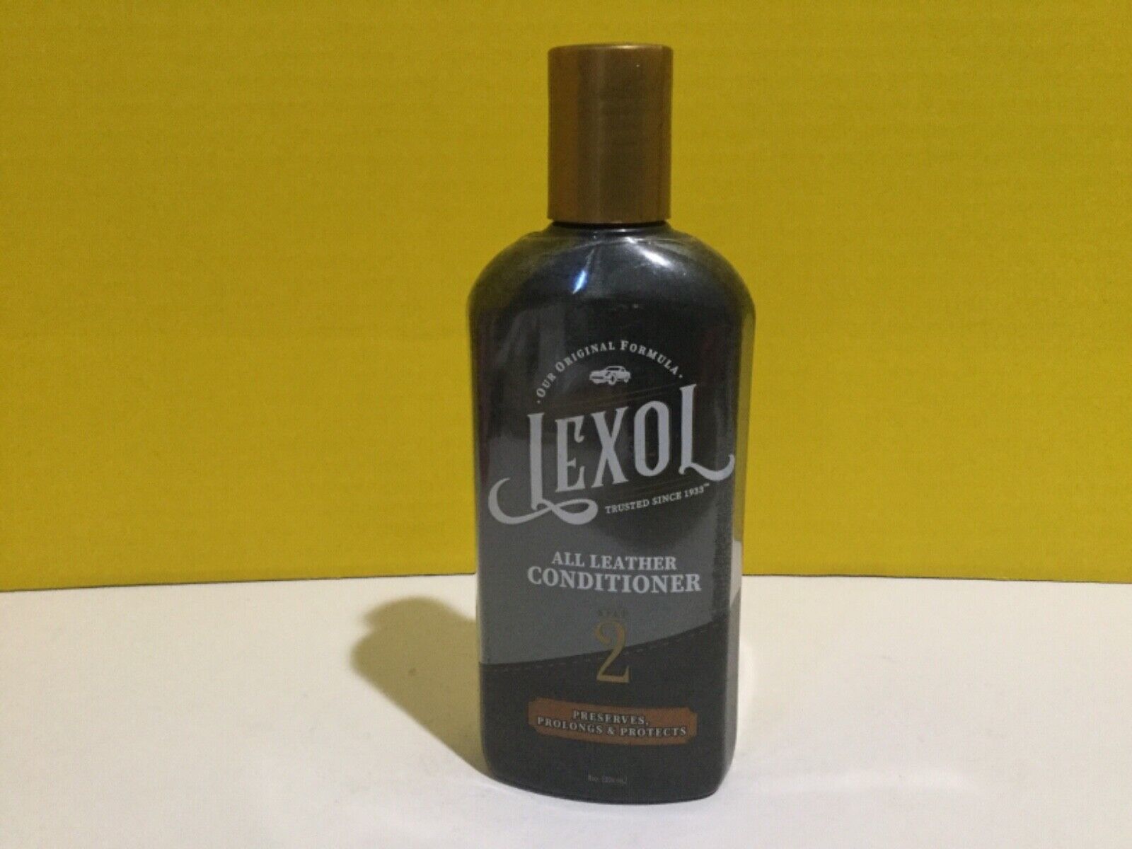 LEXOL All Laetaher Conditioner. 2 Preserves Prolonges Protects 8.oz