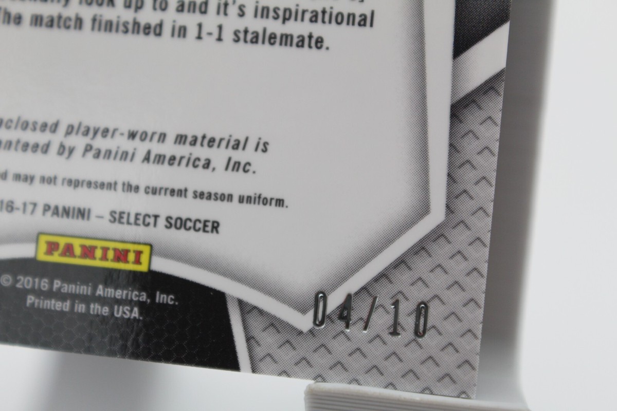 2016-17 Panini Select Soccer Joe Hart Gold Prizm Logo Jersey Patch