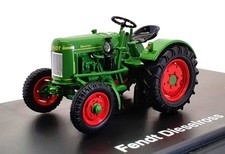 Schuco 1/43 Scale Model Tractor 02621 - Fendt Dieselross F20 - Green