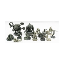 Lot Fantasy Loose Mini Fantasy Miniature Collection 97 NM