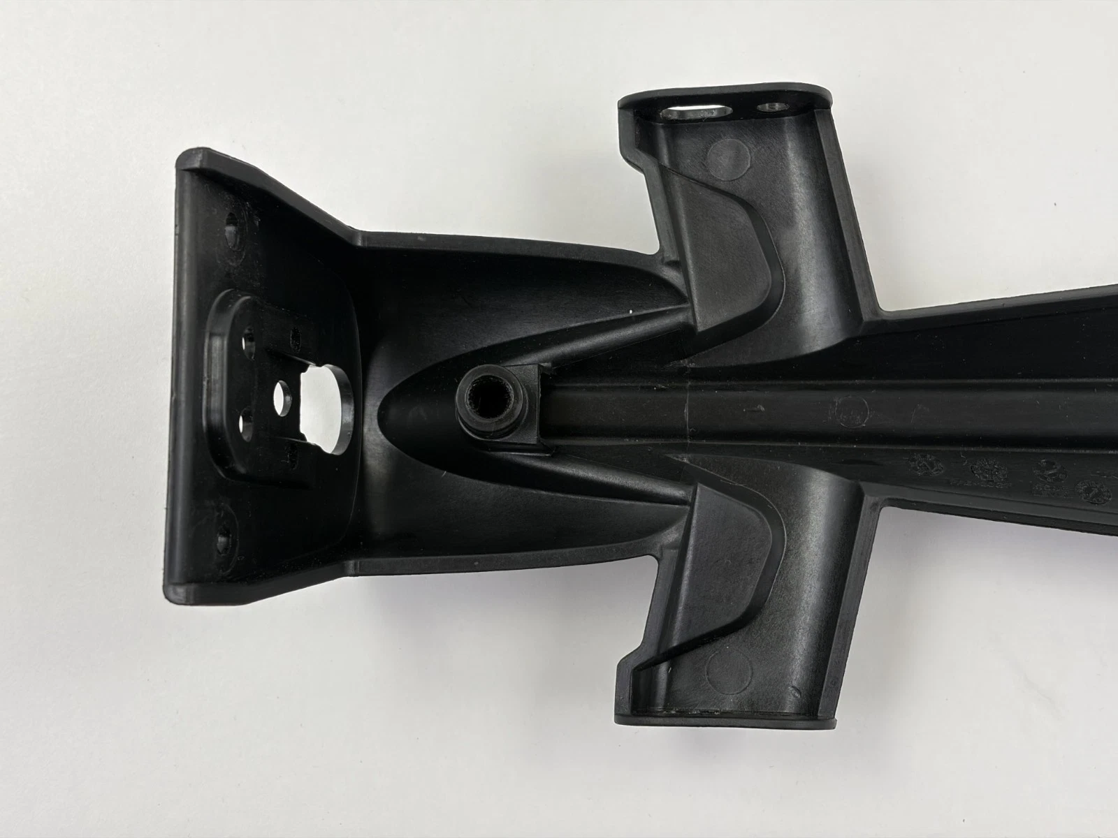 T2302024 | Triumph | Upper Number Plate Hanger
