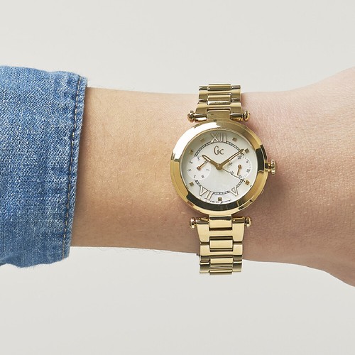 NEW GC GUESS COLLECTION GOLD TONE,WHITE MOP DIAL SWISS WATCH Y06008L1 - Picture 3 of 5
