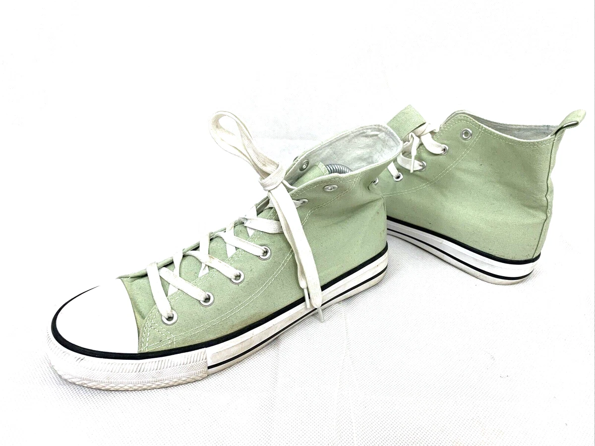 Light green deals trainers