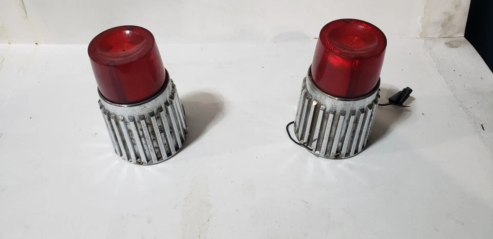 Par de 1961 Plymouth Fury lanterna traseira OEM lente Belvedere USADA - Imagem 2 de 4