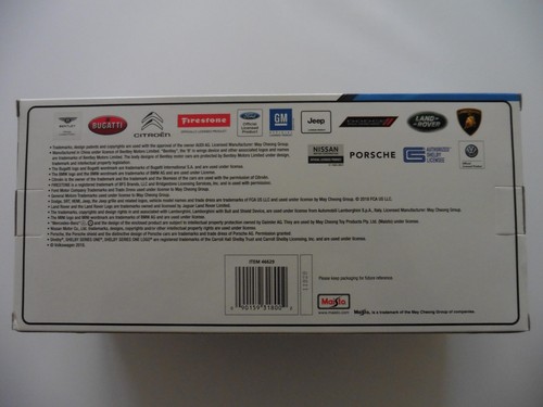 Maisto die cast car Special Edition 1:18 - Shelby Series One - Picture 3 of 6