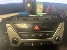 17 18 HYUNDAI ELANTRA AC CLIMATE TEMPERATURE CONTROL OEM 97250-F20604X