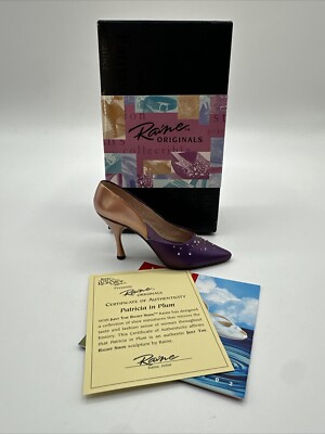 Just the Right Shoe ''2002 Patricia in Plum'' #J091215 by Raine Willits Design