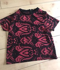 Ladies T shirt Size 10 Red Black Oriental Pattern Zip VGC Top Blouse  Topshop