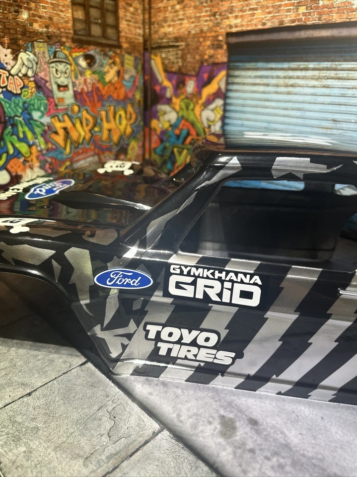 Hoonigan Unlimited desert racer (UDR) Custom Painted 1/7 Scale Body Only F-150 - Image 4 of 4