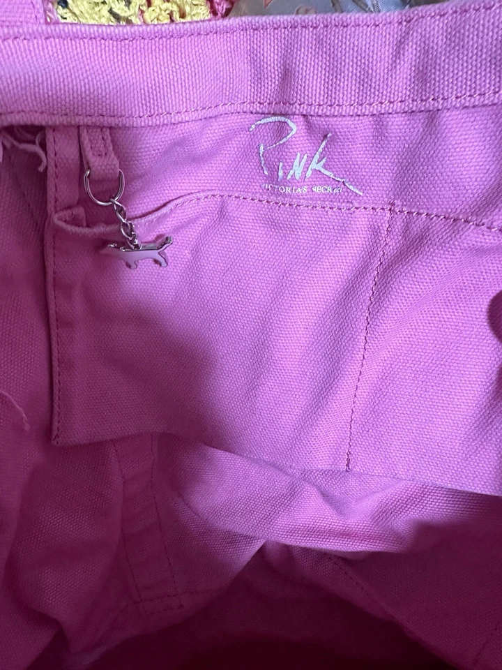 Victoria's Secret Pink Dog Tote Bag Luggage Duffle Bag . Fun,nostalgic, durable. - Image 4 of 4