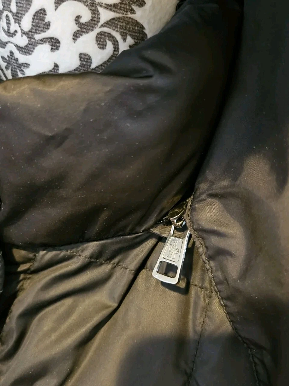2002 Moncler giacca tampone corta sottile a scatto bottone oca con cappuccio con cerniera taglia 2