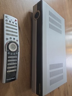 TechniSat DigiCorder HD K2 160GB Festplatten Recorder Twin Kabel Receiver