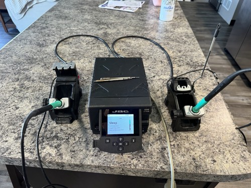 JBC DDE-1C Solder Station Rework 2 AD Stands 2 T245 Handles 4 Tips De-solder
