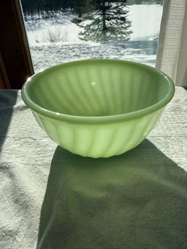 Fire King Jadeite 7" Swirl Mixing Bowl Jadite Green Glass