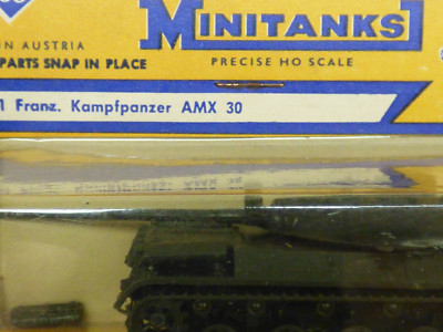 Roco Minitanks / Herpa (NEW) Z-201 Modern French AMX 30 Medium