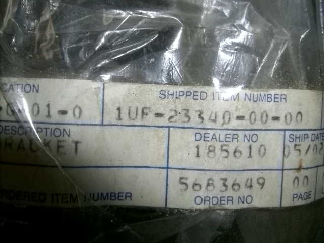 Yamaha OEM NOS triple tree under bracket 1UF-23340-00-00 Fazer