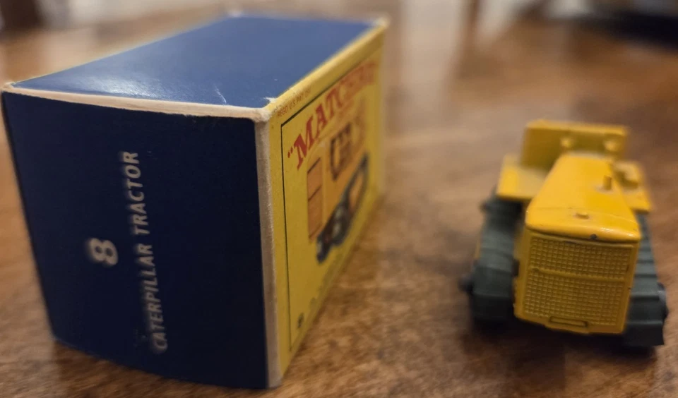 Lesney Matchbox Toys MB8d Caterpillar Tractor with E Type Box.  Free Shipping - Image 3 of 4