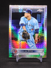 2022 Topps Chrome Base Prism Refractor #122 Hyun-Jin Ryu - Toronto Blue Jays