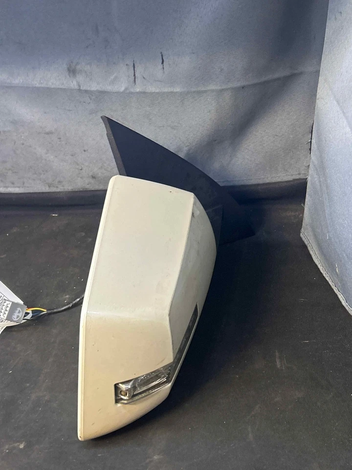 Fits 2007-08 Gmc Acadia Right Door Mirror (white) Oem:25894450 Foto 2 de 4