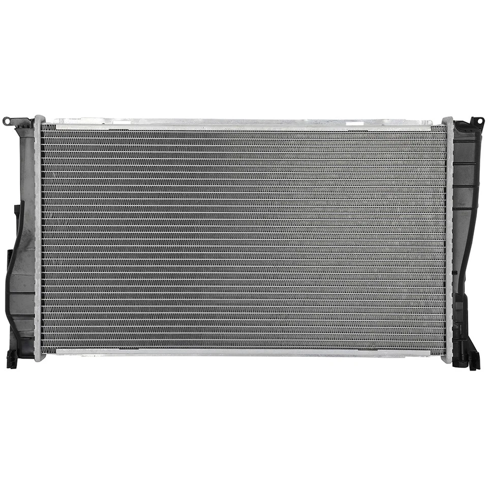 Radiator For 2010-2013 BMW 135i & 2009-2011 BMW 335i xDrive &2007-2008 BMW 335xi Foto 2 de 4