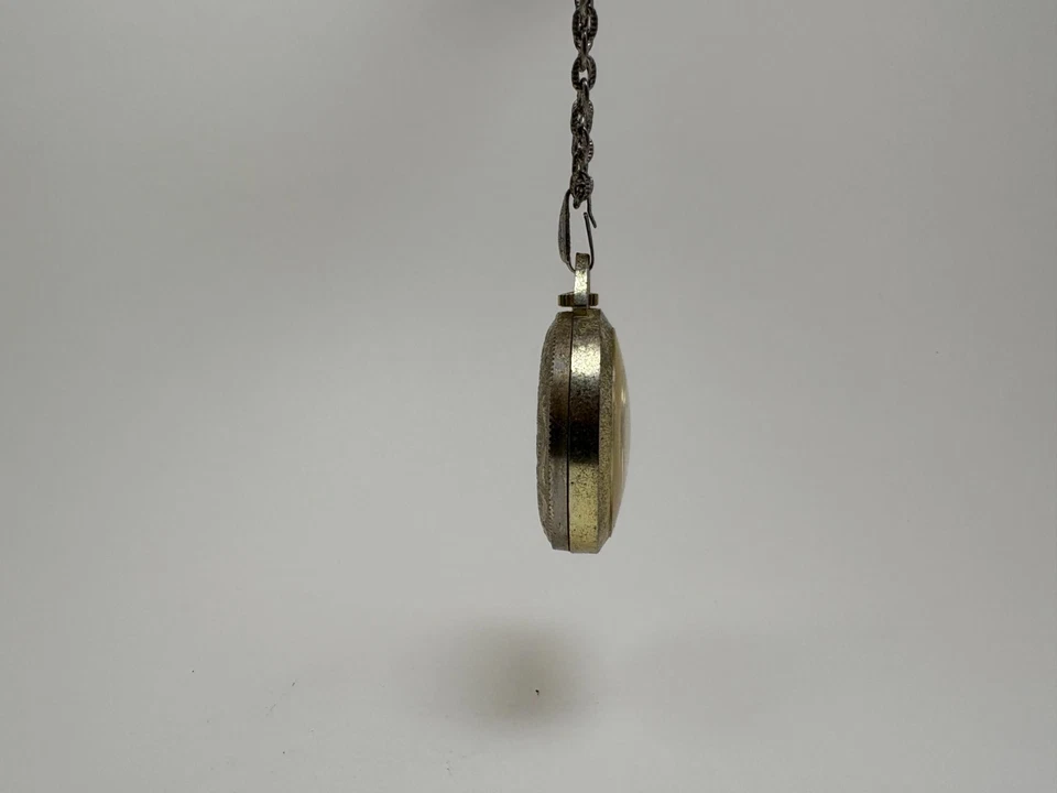 Relógio Pingente Suíço Vintage Estado Perfeito - Lucerna Vento Manual - Corrida - Imagem 2 de 4