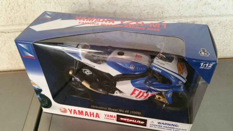 Valentino Rossi. Yamaha YZR-M1. 2009  1/12 Newray - Image 2 of 4