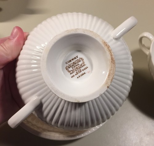 Vintage Wedgwood Edme Conway Cream Soup Bowl Saucer Set 5" Discontinued - Picture 7 of 11